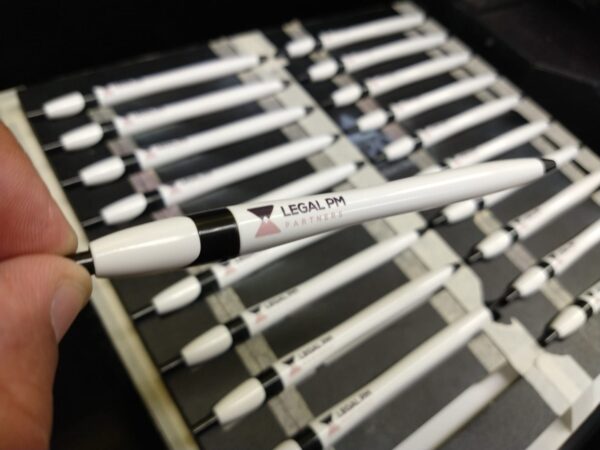 White Pens - Image 7