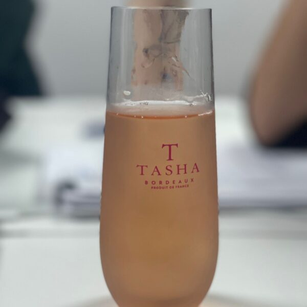 Plastic Champagne Flutes 9oz - Image 4